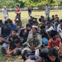 Bakamla RI Bantu Evakuasi Imigran Ilegal Rohingya