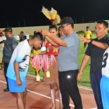 Danrem Merauke Tutup “Turnamen Sepak Bola U-18 Danrem 174/ATW Cup Tahun 2022”