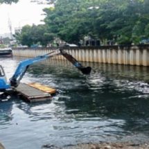 Antisipasi Banjir, Grebek Lumpur 2023 Dinas SDA DKI Jakarta Turunkan Alat Berat di 5 Wilayah