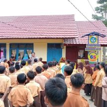 Polsek Buay Madang Giat Police To School di SDN Desa Sribunga