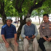 Sambang Warga, Pak Bhabin Pulau Untung Jawa Kuatkan Kolaborasi Dengan Masyarakat