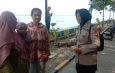 Srikandi Polres Kep. Seribu Dengarkan Keluhan Masyarakat Dalam Jumat Curhat di Pulau Untung Jawa