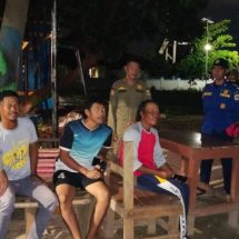 Patroli Malam Polsek Kep. Seribu Selatan Tingkatkan Keamanan dan Perangi Hoax di Pulau Untung Jawa