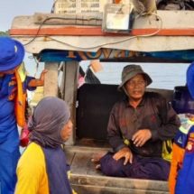 Team Patroli Satuan Polair Polres Kep. Seribu Sambangi Pulau Ayer untuk Himbauan Kamtibmas dan Keselamatan Berlayar