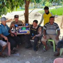 Kapolsek Buay Madang Bersama Personil Gelar Jumat Curhat di Desa Kurungan Nyawa III