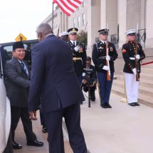 Menhan Prabowo dan Menhan AS Sepakat Perkuat Hubungan Di Tengah Berbagai Isu Strategis