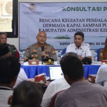 Kapolres Kepulauan Seribu Mewakili Kapolda Metro Jaya dalam Konsultasi Publik Pembangunan TPS 3R dan Pendalaman Alur