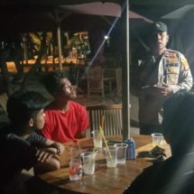 Patroli Malam Polsek Kepulauan Seribu Selatan Himbau Remaja Jauhi Nakal, Miras, dan Narkoba di Pulau Tidung