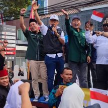 Bang Japar bersama Relawan PKB Datangi KPU Temani Anis dan Cah Imin Daftar Capres – Cawapres 2024