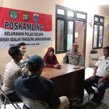 Giat Pos Kamling di Pulau Kelapa untuk Menjaga Keamanan dan Menangkal Hoax Menjelang Pemilu 2024