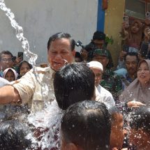 Menhan Prabowo Resmikan 12 Sumber Titik Air Di Pamekasan Madura, Jawa Timur