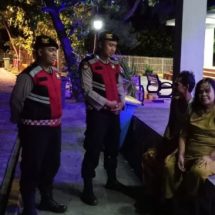 Polsek Kepulauan Seribu Utara Gelar Patroli Malam Dialogis di Pulau Pramuka Ajak Warga Sukseskan Pemilu 2024