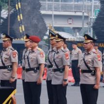 Kapolda Metro Jaya Pimpin Upacara Serah Terima Jabatan Karoops, Karolog, Dirintelkam, Dirreskrimum dan Dirpamobvit