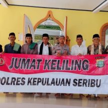 AKP Sugianto Ajak Warga Pulau Seribu Selatan Jaga Persatuan dan Ketertiban dalam ‘Jum’at Keliling’ di Masjid Al-Ikhlas
