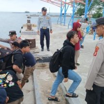 Polsek Kepulauan Seribu Utara Siapkan Pengamanan dan Pelayanan Humanis di Dermaga Utama Pulau Pramuka