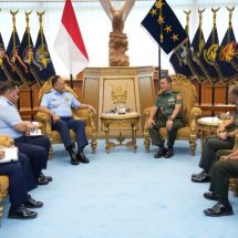 Tingkatkan Fungsi Penerangan TNI, Kapuspen TNI Kunjungi Kasau Awali Program Kerja 100 Hari Pertama