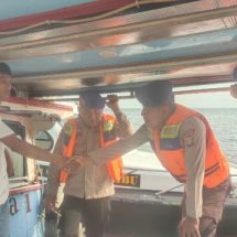 Team Patroli Satpolair Polres Kepulauan Seribu di Pulau Onrust: Himbau Kamtibmas dan Sukseskan Pemilu 2024