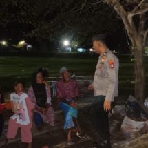 Patroli Malam Dialogis di Pulau Untung Jawa: Antisipasi Kenakalan Remaja dan Himbau Warga Waspadai Hoax serta Paham Radikal demi Kedamaian Pemilu 2024