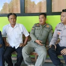 Bhabinkamtibmas Pulau Pari Himbau Warga Jaga Persatuan dan Tidak Percaya Hoax Pasca Pemilu 2024