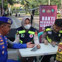Sidokkes Polres Kep. Seribu Berikan Perhatian Kesehatan ke Anggota Ops Ketupat Jaya Pasca Puncak Pengamanan Idul Fitri 1445 H