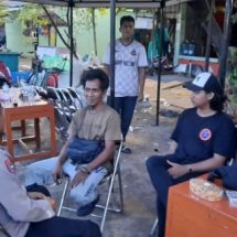 Bhabinkamtibmas Pulau Tidung Konsolidasi Silaturahmi dan Sosialisasikan Call Centre POLRI 110 Pasca Pemilu 2024